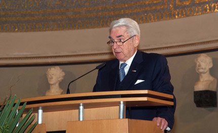 Herbert Rosendorfer bei seiner Abschiedvorlesung. (Copyright LMU)