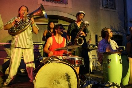 express BB tour II 042_800px_430 express BB tour II 042_800px_430