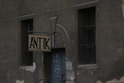 Paul_Huf_Foto_Antikladen_Theresienstadt_1024 Paul_Huf_Foto_Antikladen_Theresienstadt_1024