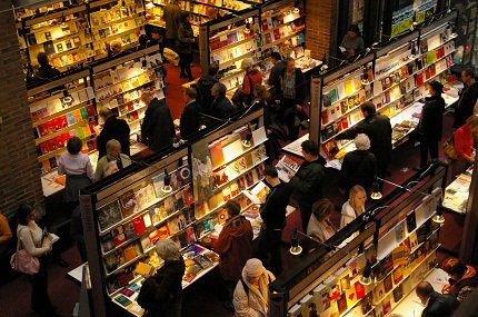 muenchner-buecherschau-ausstellung muenchner-buecherschau-ausstellung