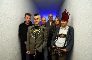 gaudiblatt_einstürzendeMusikantenstadl gaudiblatt_einstürzendeMusikantenstadl