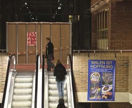 Außenwand von altdt. Wohnzimmer