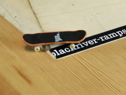 Fingerboard