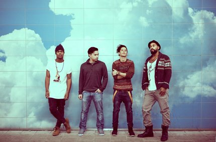 live_@_aqu@rium_Jamaition_300dpi