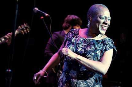 Sharon Jones live_TB