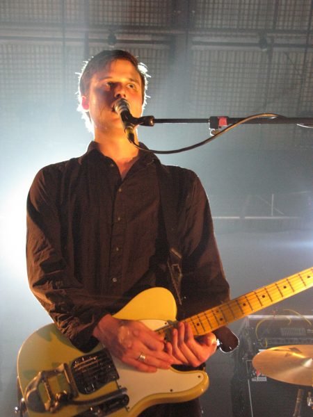 white_lies_-_harry_mcveigh