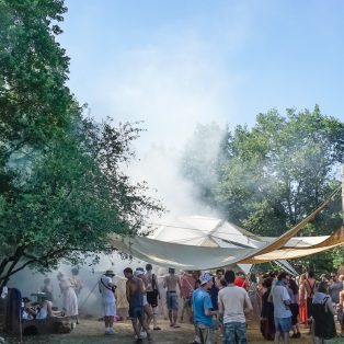 Monticule Festival – une nécrologie
