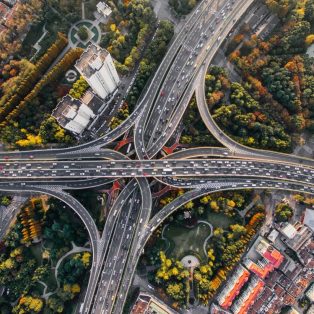 Wenn der Straßenverkehr nicht das Einzige ist, was stockt: Über den Wandel der Infrastruktur
