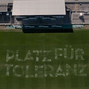 Für mehr Toleranz! Der TSV 1860 München und fritz-kola setzen ein Zeichen