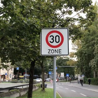 Tempo 30: Initiative „Lebenswerte Städte durch angemessene Geschwindigkeiten“ fordert neues Tempolimit für München