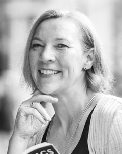 Rita Janaczek hat es dieses Jahr mit ihrer Kurzgeschichte „Grüne Creole” zum zweiten Mal unter die Gewinner des SpaceNet Awards geschafft.