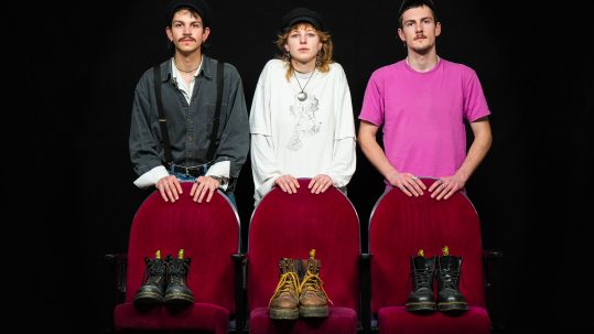 Die Band Fruchtiger Beigeschmack.